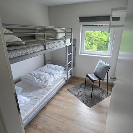 펜션 Le Refuge Du Cerf 말메디